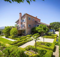 Talits Vineyard Estate - Tourism Bookings