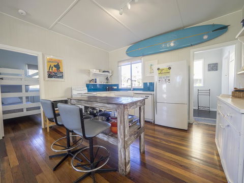 Tallowood Beachfront Cottage - Tourism Bookings 3