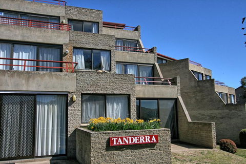 Tanderra 16/28 Park Road - Tourism Bookings 0