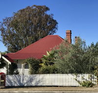 Tenterfield Historic c1895 Cottage - Events Australia