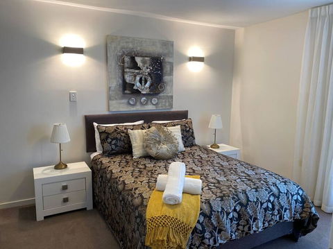 TERRACE LUX FULLY AIR 2 CAR FREE NETFLIX WIFI WINE - Tourism Bookings 1