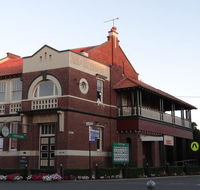 The Bank BB West Wyalong - Tourism Bookings