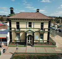 The Bank Guesthouse Glen Innes - Events Australia