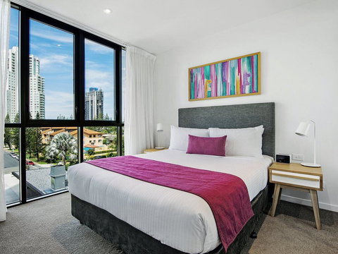 The Beach Broadbeach Private 2 Bedroom Apartment - Accommodation Europe 2