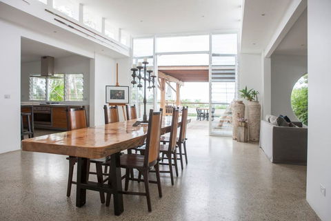 THE BEACH HAVENS - Events Australia 2