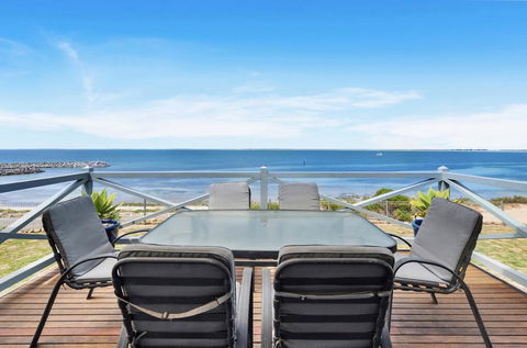 The Beach House - Point Turton - Tourism Bookings 0