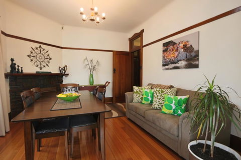 Moonah Central Apartments - Tourism Bookings 13