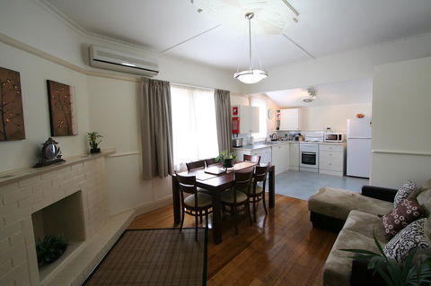 Moonah Central Apartments - Tourism Bookings 40