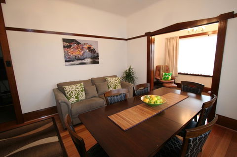 Moonah Central Apartments - Tourism Bookings 19