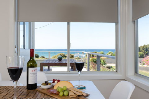 Penguin Beach House - Events Australia 10