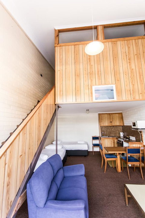 Eastcoaster Tasmania - Events Australia 42