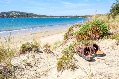 Aqua Beachfront! - Events Australia 8