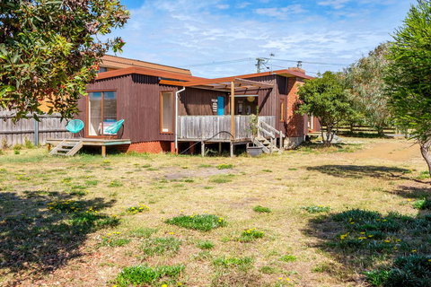 Aqua Beachfront! - Events Australia 7