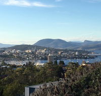 The View - Stylish cosy - Tourism Bookings