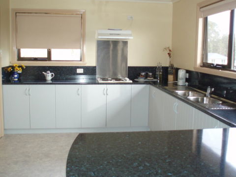 Highland Cabins And Cottages At Bronte Park - Events Australia 9