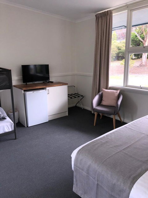 Orford Blue Waters Hotel - Events Australia 26