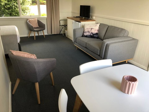 Orford Blue Waters Hotel - Events Australia 15