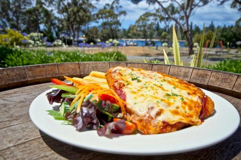 Orford Blue Waters Hotel - Events Australia 40