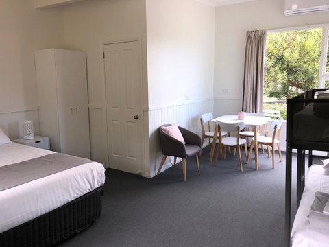 Orford Blue Waters Hotel - Events Australia 27