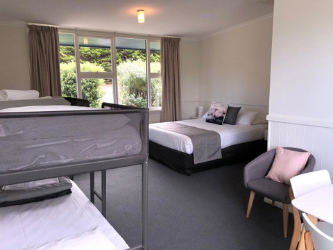 Orford Blue Waters Hotel - Events Australia 25