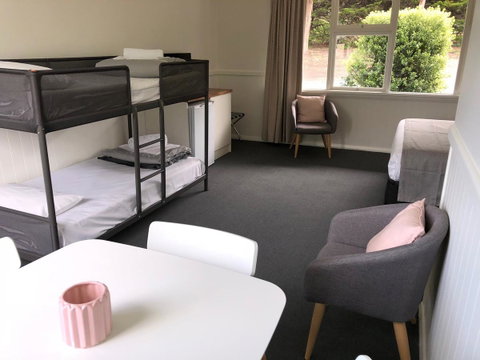 Orford Blue Waters Hotel - Events Australia 21
