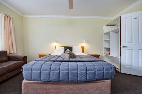 Wintersun Gardens Motel - Events Australia 41