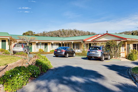 Wintersun Gardens Motel - Events Australia 33