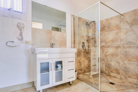 Wintersun Gardens Motel - Events Australia 3