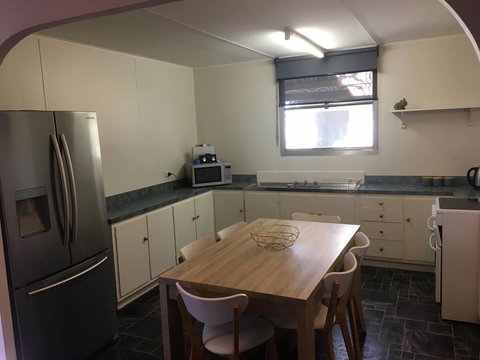 Harvey House - Accommodation Europe 8