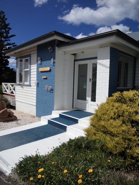 Freycinet Waters - Tourism Bookings 40