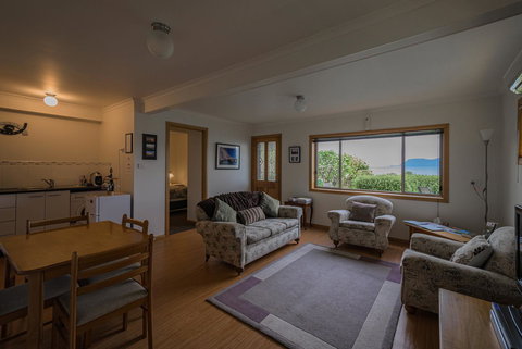 Maria Views Bed & Breakfast - Tourism Bookings 14