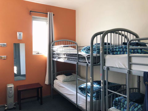The Nook Backpackers - Events Australia 1