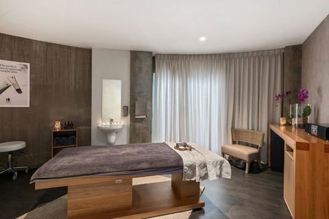 Peppers Silo - Accommodation Europe 21