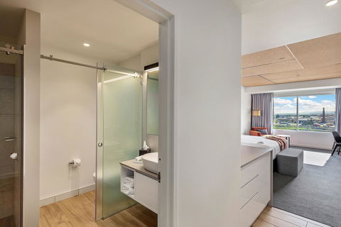 Peppers Silo - Accommodation Europe 24