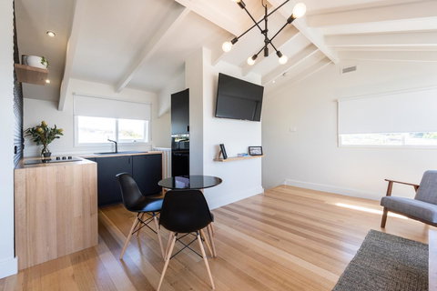 Litora Accommodation - Events Australia 10