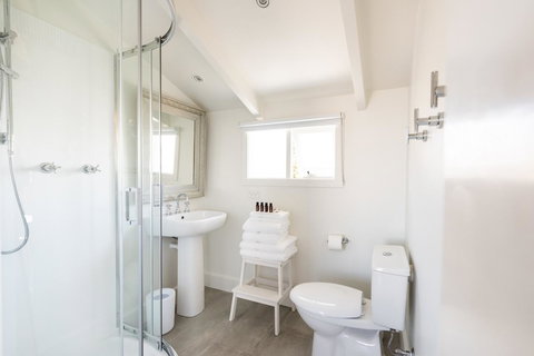 Litora Accommodation - Events Australia 12