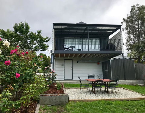 Omaroo House - Panoramic Water Views - Events Australia 32