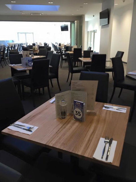 Risdon Brook Hotel - Events Australia 2