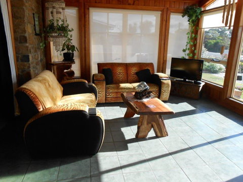 Tidelines Of Bicheno - Events Australia 30