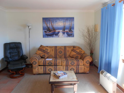 Tidelines Of Bicheno - Events Australia 42