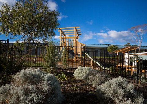 Shoreline Hotel - Accommodation Europe 12