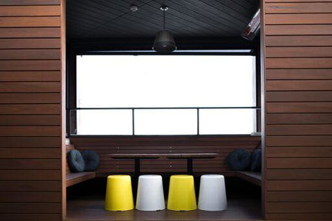 Shoreline Hotel - Accommodation Europe 1