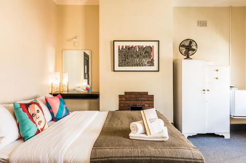 Alabama Hotel Hobart - Events Australia 27