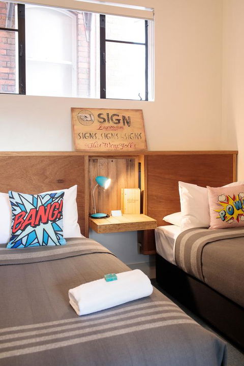 Alabama Hotel Hobart - Events Australia 23