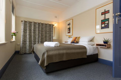 Alabama Hotel Hobart - Events Australia 33