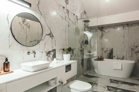 Maylands Lodge - Accommodation Europe 10