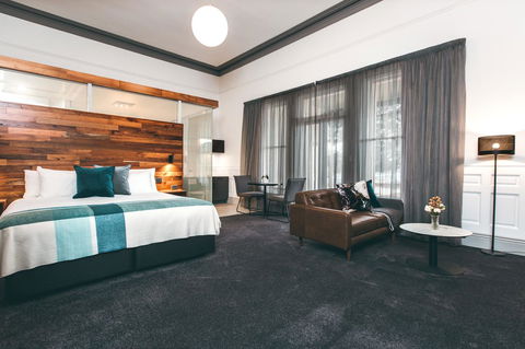 Maylands Lodge - Accommodation Europe 41