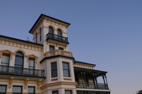 Maylands Lodge - Accommodation Europe 31