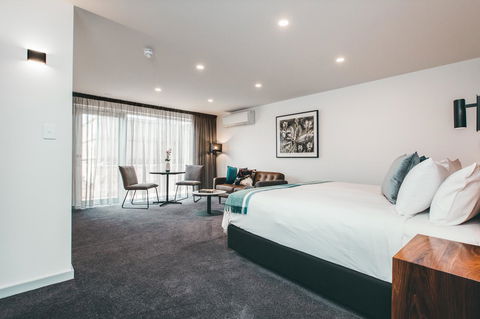 Maylands Lodge - Accommodation Europe 26