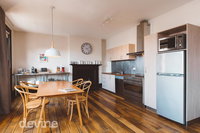 Devine Stays - Westside Apartment on Elizabeth